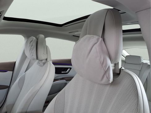 Certified 2023 Mercedes-Benz EQS 450+ 4MATIC Sedan image 22