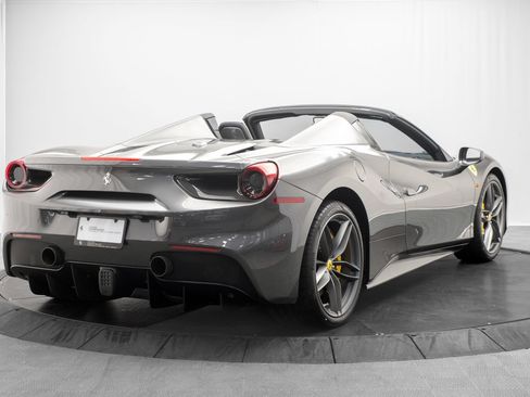 Used 2017 Ferrari 488 Spider RWD image 7
