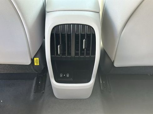 Used 2025 Hyundai Kona SEL image 31