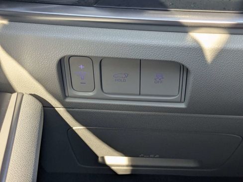 Certified 2024 Kia Sorento EX FWD image 34