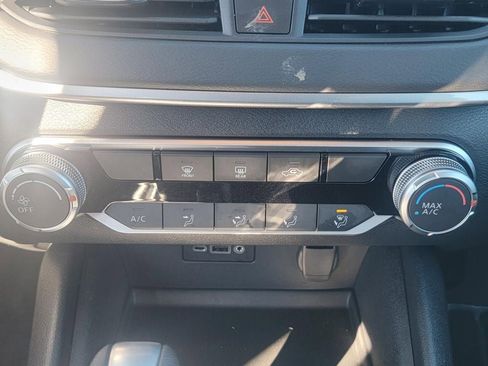 Used 2025 Nissan Altima 2.5 S image 27