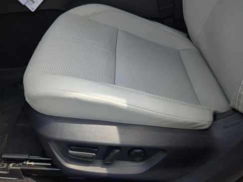 New 2026 Toyota Camry XLE AWD/4WD image 15