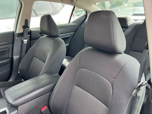 Used 2025 Nissan Altima 2.5 SV image 36