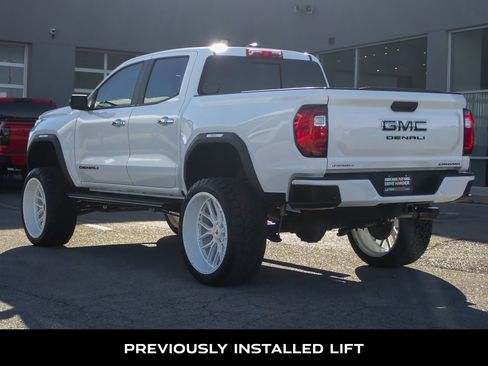 Used 2023 GMC Canyon Denali image 6