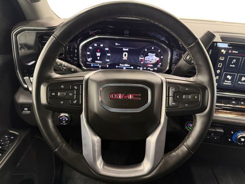Used 2024 GMC Sierra 1500 Elevation w/ X31 Off-Road Package AWD/4WD image 16