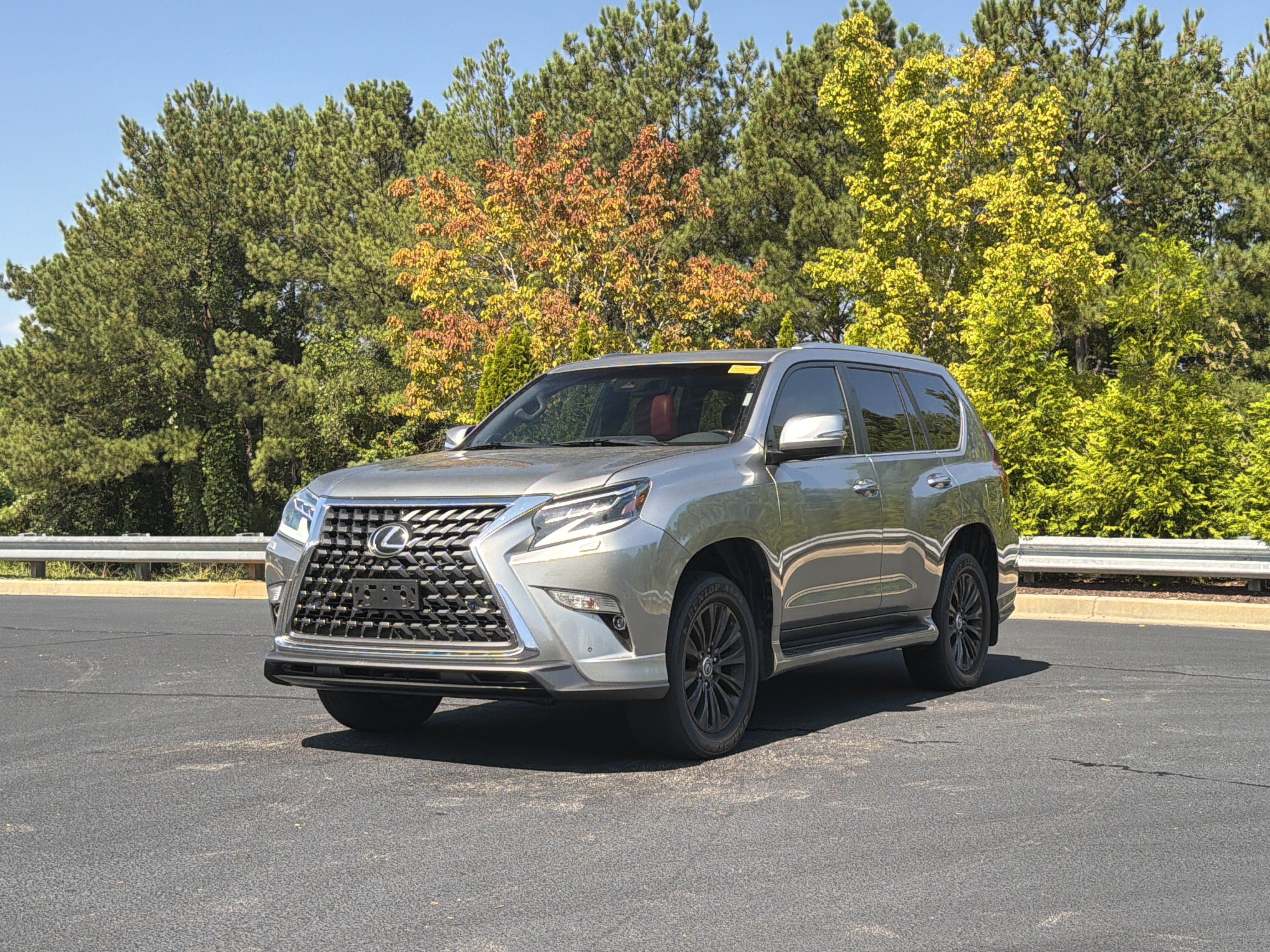 Used 2020 Lexus GX 460 Luxury w/ Luxury Sport Package AWD/4WD image 12