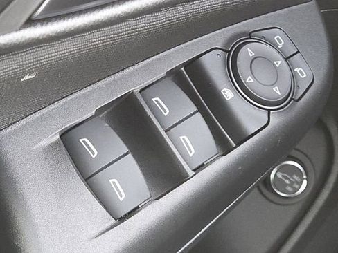 New 2026 Buick Envista Avenir FWD image 16