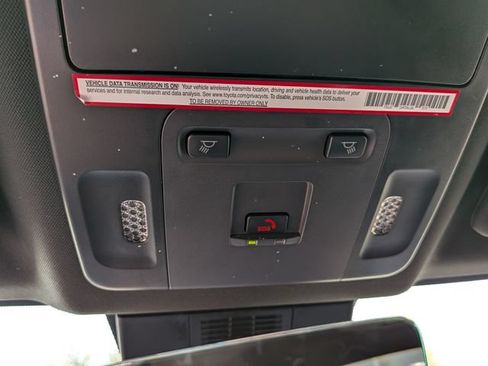 Used 2025 Toyota Camry SE FWD image 22