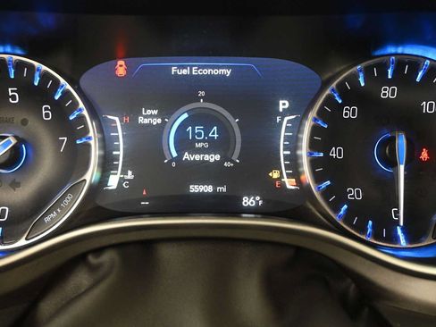 Used 2024 Chrysler Pacifica Touring-L FWD image 22