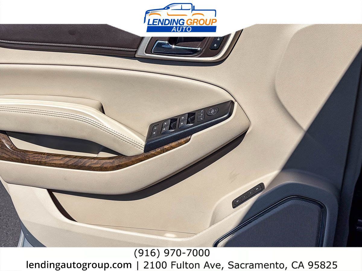 Used 2019 GMC Yukon XL Denali AWD/4WD image 19