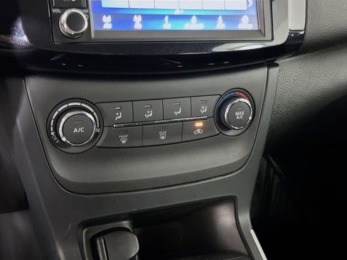 Used 2019 Nissan Sentra S image 23