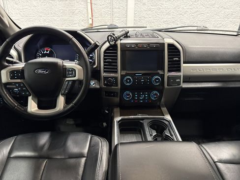 Used 2020 Ford F350 Lariat w/ Lariat Ultimate Package image 12