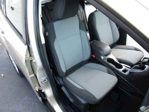 Used 2017 Ford C-MAX SE image 28