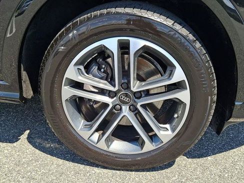 Certified 2025 Audi Q5 Premium Plus w/ Premium Plus AWD/4WD image 11