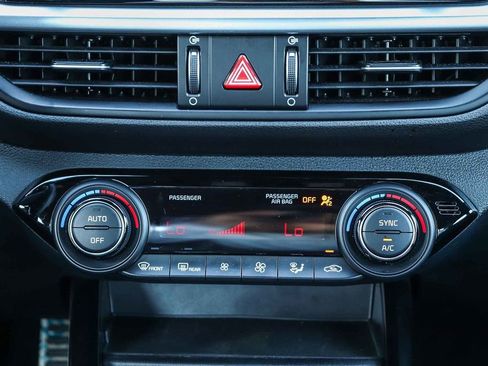 Used 2024 Kia Forte GT-Line image 14