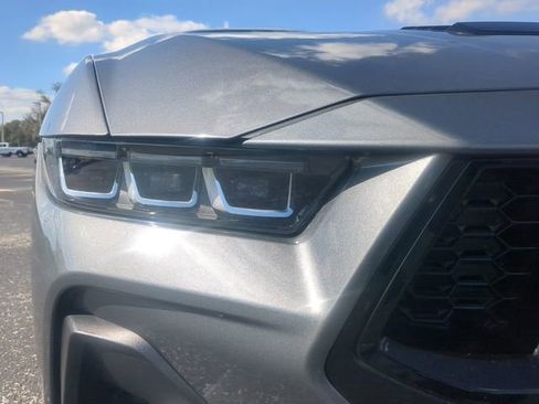 Used 2024 Ford Mustang GT Premium image 10