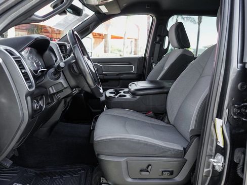 Used 2023 RAM 2500 Big Horn w/ Level 1 Equipment Group image 17