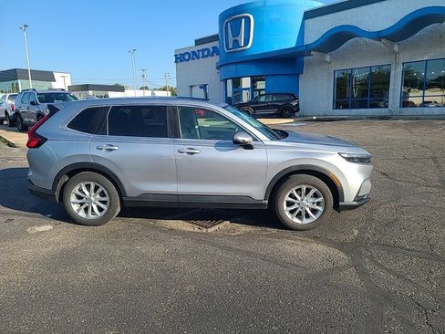 Used 2024 Honda CR-V EX-L image 6