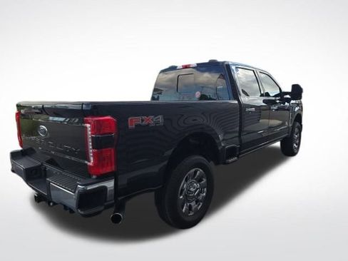 Certified 2024 Ford F250 Lariat w/ Lariat Ultimate Package image 5