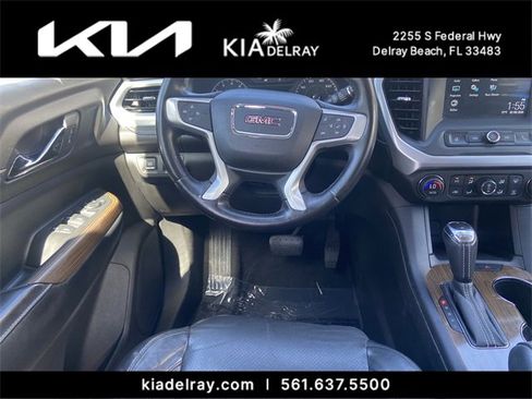 Used 2019 GMC Acadia SLE image 11