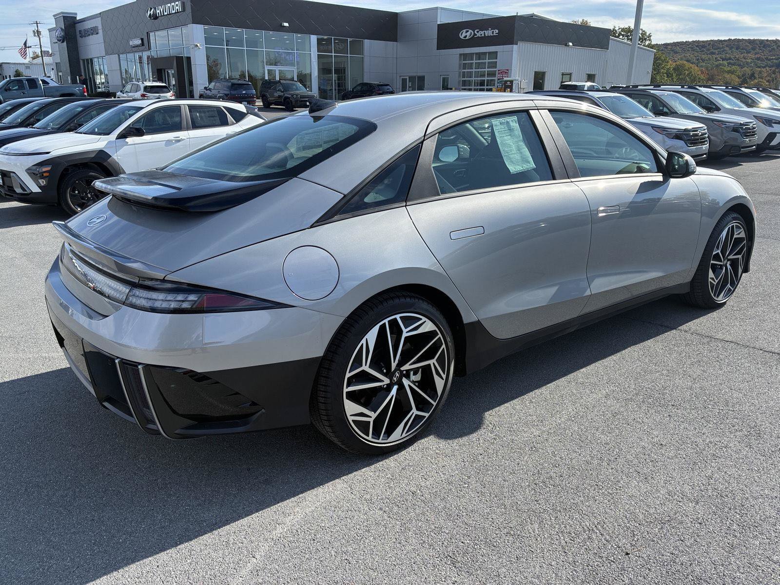 New 2024 Hyundai Ioniq 6 SEL AWD/4WD image 7