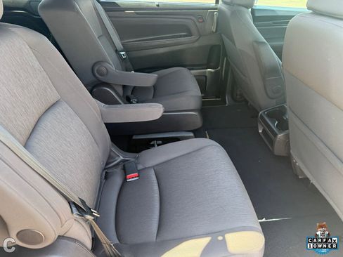 Used 2021 Honda Odyssey EX image 12