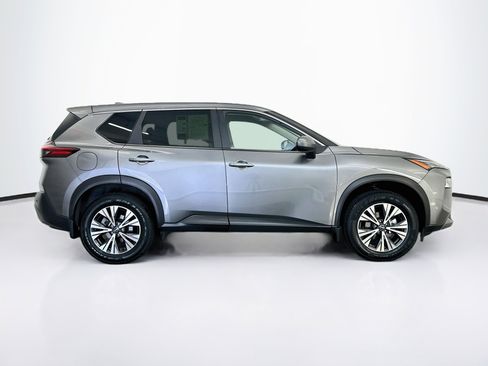 Used 2023 Nissan Rogue SV AWD/4WD image 10