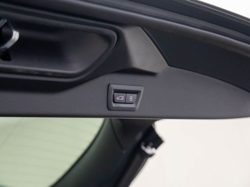 New 2026 BMW X5 xDrive50e w/ Executive Package image 35