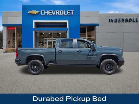 Used 2025 Chevrolet Silverado 2500 ZR2 w/ Technology Package AWD/4WD image 28