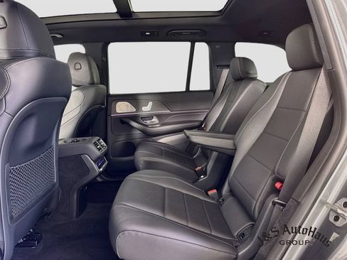 Used 2023 Mercedes-Benz GLS 450 4MATIC w/ AMG Line Exterior image 28