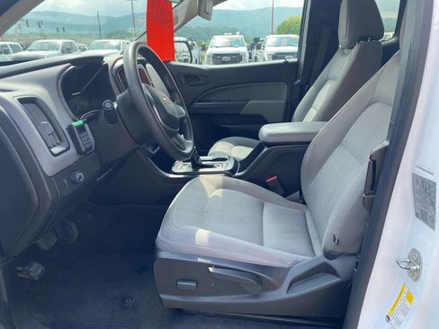 Used 2020 Chevrolet Colorado W/T w/ WT Convenience Package image 9