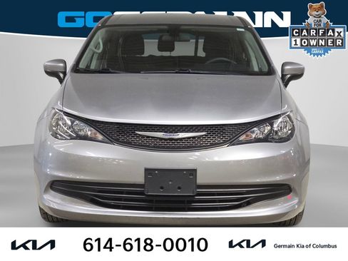Used 2020 Chrysler Voyager L image 5