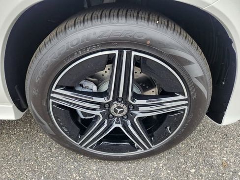 New 2026 Mercedes-Benz GLE 580 4MATIC image 18