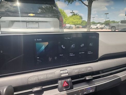 Used 2025 Kia K4 FWD image 8