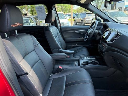 Used 2023 Honda Passport TrailSport image 25