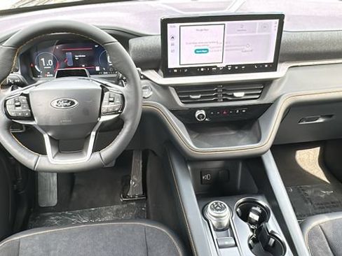 New 2026 Ford Explorer Tremor w/ Tremor Ultimate Package AWD/4WD image 24