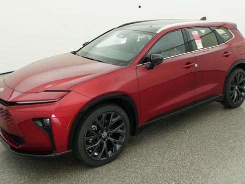 New 2026 Toyota Crown Signia AWD/4WD image 1