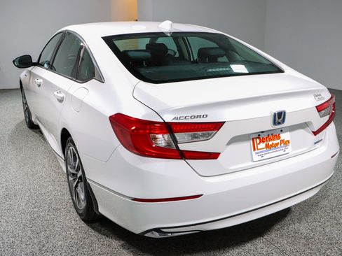 Used 2021 Honda Accord EX image 9
