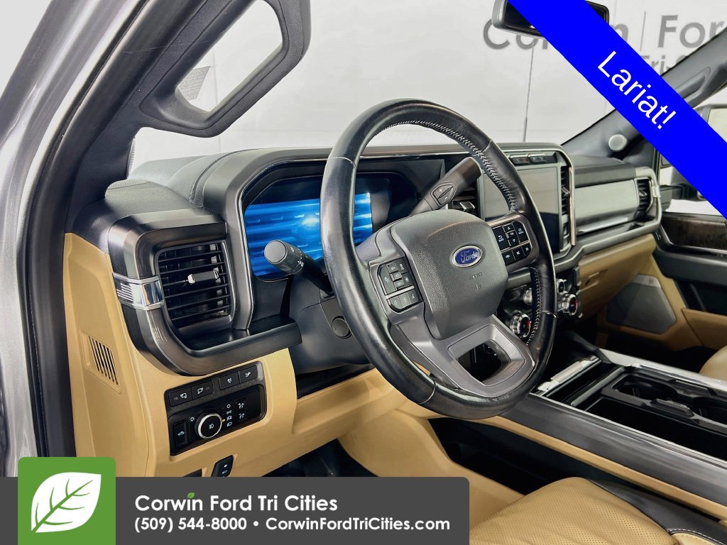 Used 2024 Ford F350 Lariat w/ Lariat Ultimate Package AWD/4WD image 2