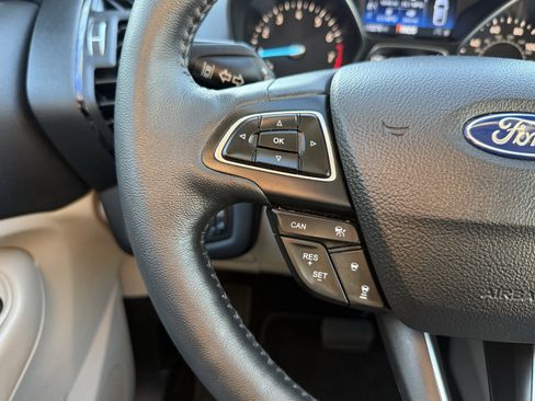 Used 2018 Ford Escape Titanium w/ Ford Safe & Smart Package image 14