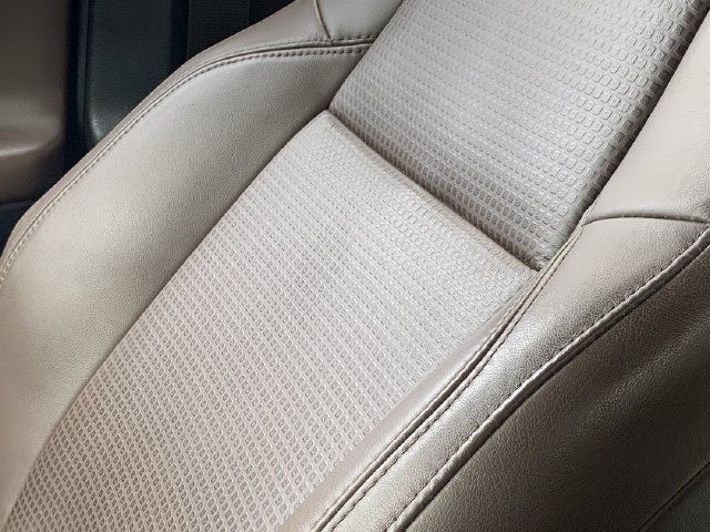 Used 2018 Toyota Tacoma Limited RWD image 12