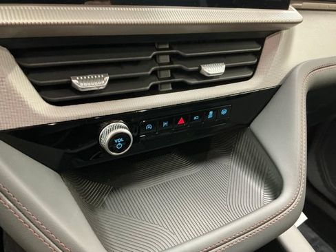 New 2026 Ford Explorer Active AWD/4WD image 24