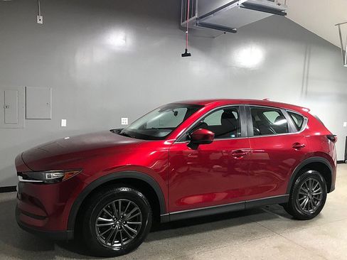 Used 2020 MAZDA CX-5 Sport FWD image 7