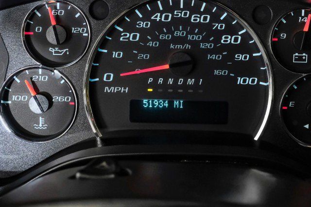 Used 2023 Chevrolet Express 2500 RWD image 19