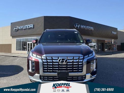 Used 2023 Hyundai Palisade Calligraphy AWD/4WD image 2