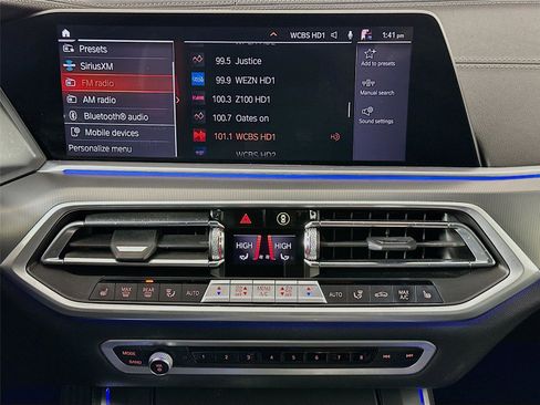 Certified 2023 BMW X5 xDrive40i w/ Premium Package image 15