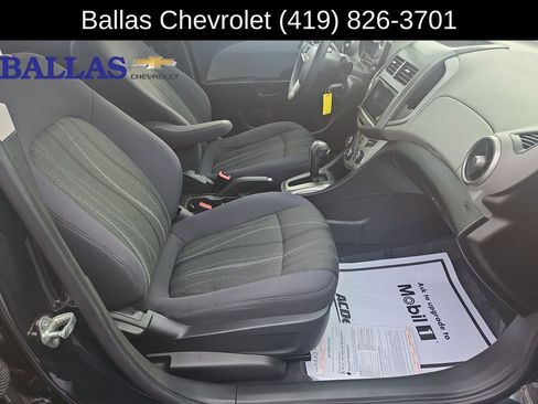 Certified 2015 Chevrolet Sonic LT image 26