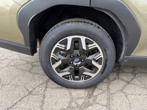 Certified 2025 Subaru Forester Premium image 11