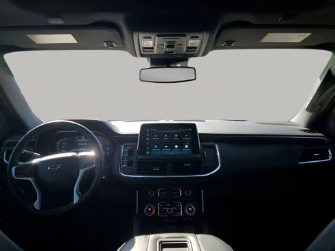 Used 2023 Chevrolet Tahoe Z71 w/ Luxury Package image 23