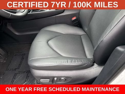 Used 2024 Toyota Grand Highlander AWD image 15